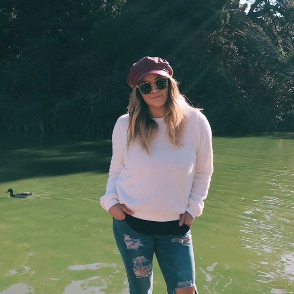 Hat - Picture 3 of 3